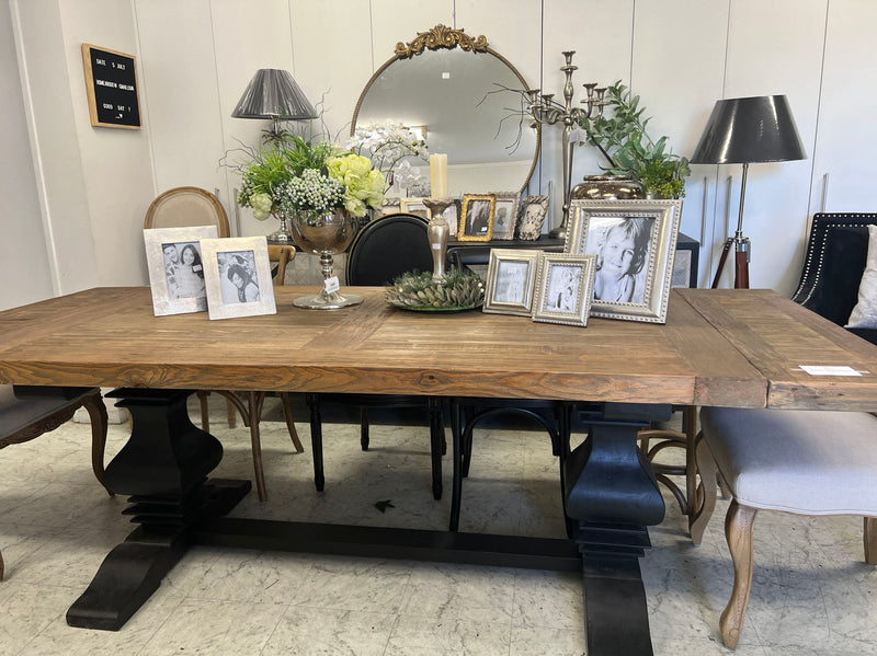 1.8-2.4m Extended Wood Trestle Dining Table/ Black Base