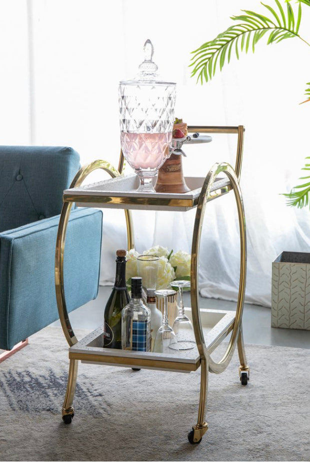 Quentin Drinks Trolley