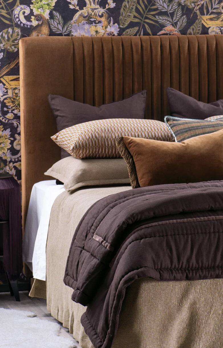 Bianca Lorene /LUCHESI MULBERRY COMFORTER