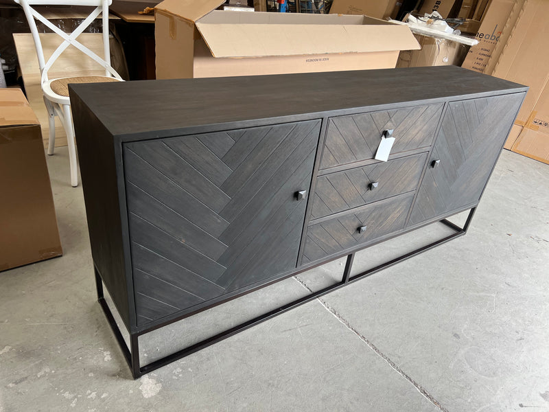 Elton Sideboard DCCO172