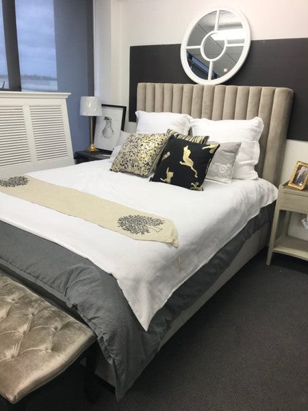 Channels Superking 150H Mushroom velvet Bed and base