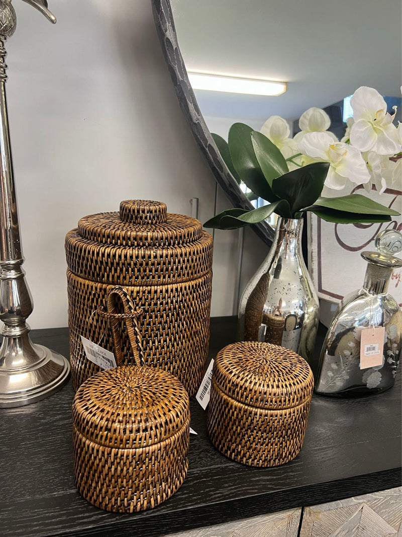 CONDIMENT STORAGE JAR WITH LID