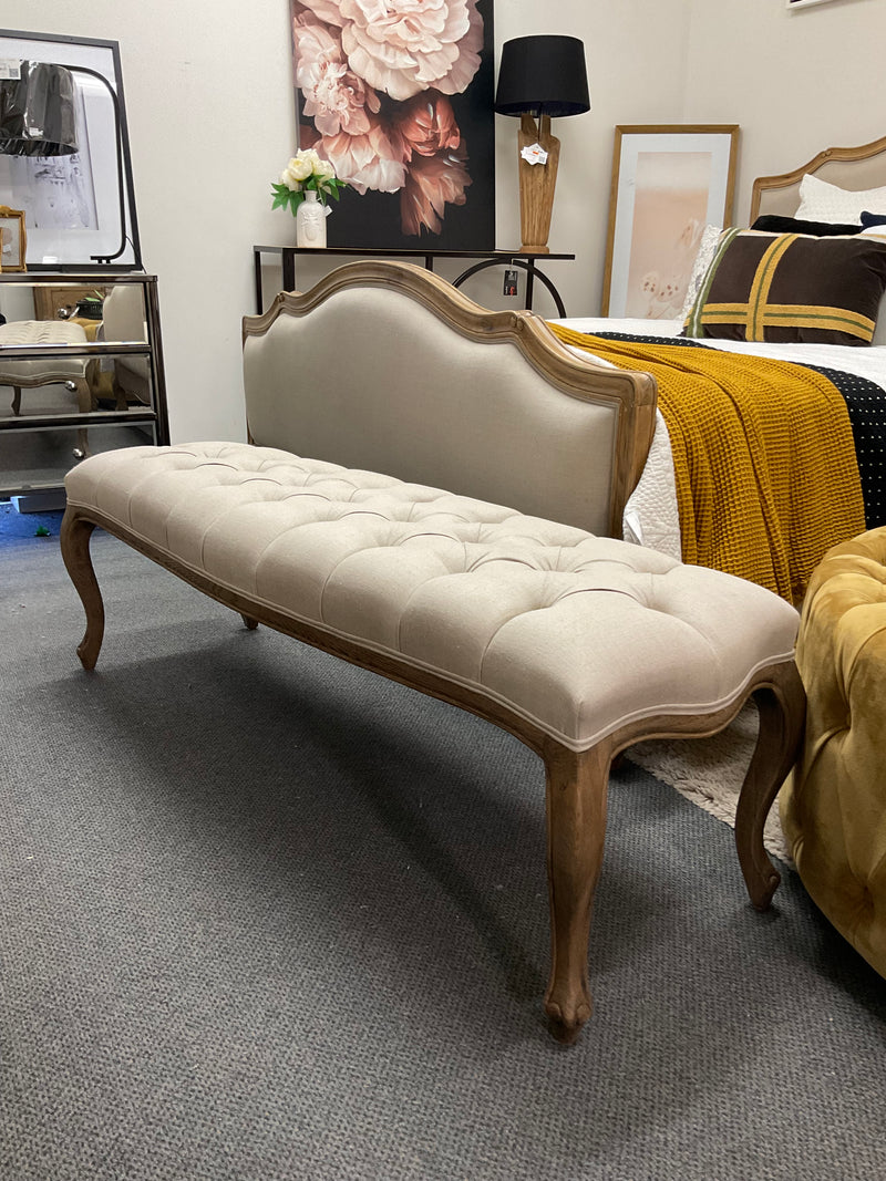 Buttoned Bench Beige Linen/ Oak/ Natural
