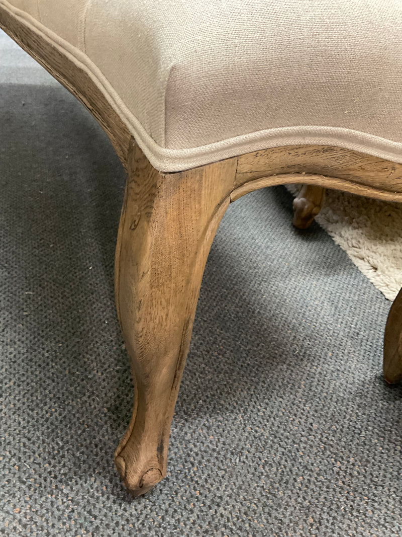 Buttoned Bench Beige Linen/ Oak/ Natural