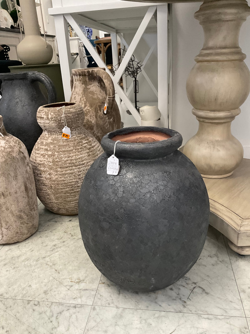 Earthenware Round Vessel - Aged Black