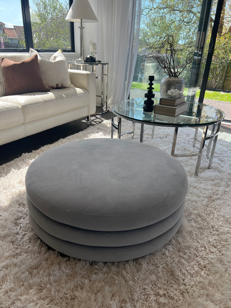 Ring Round Ottoman Velvet Silver
