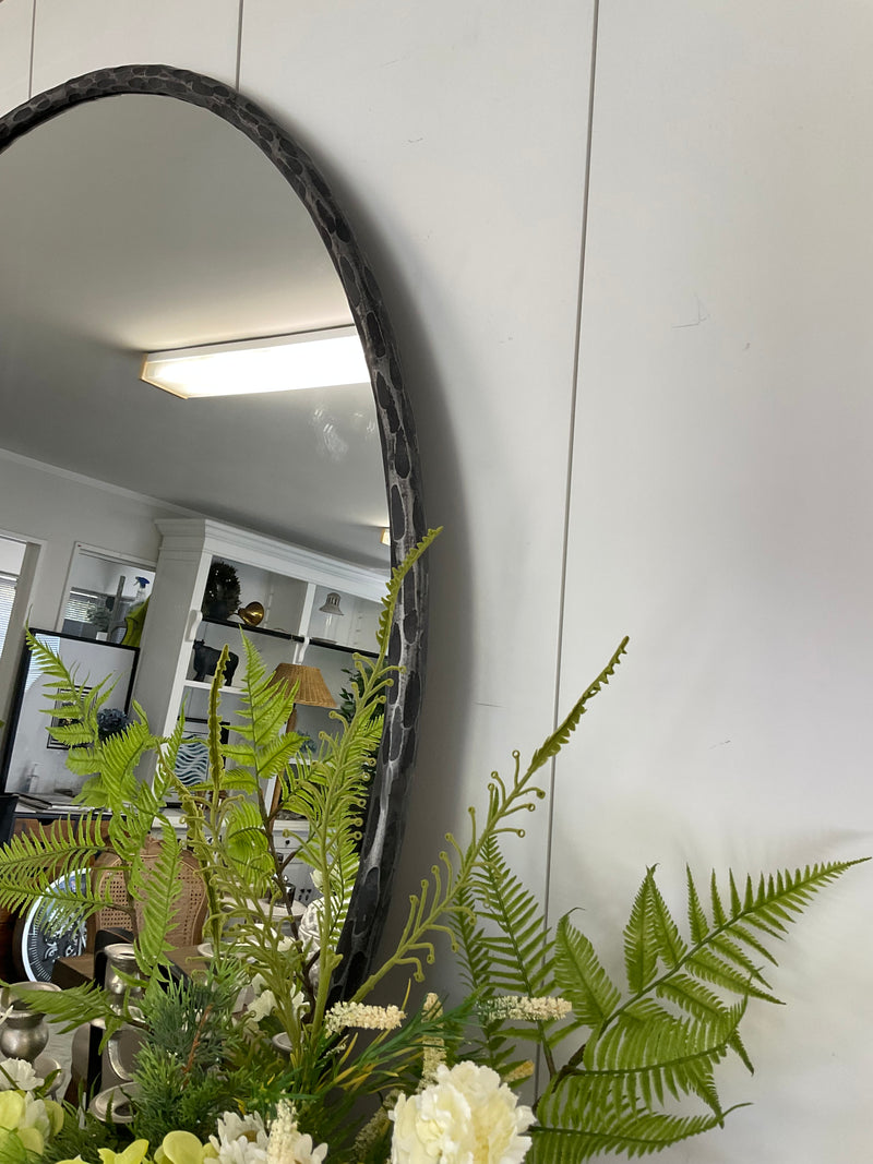 Metal Round Mirror 1300mm