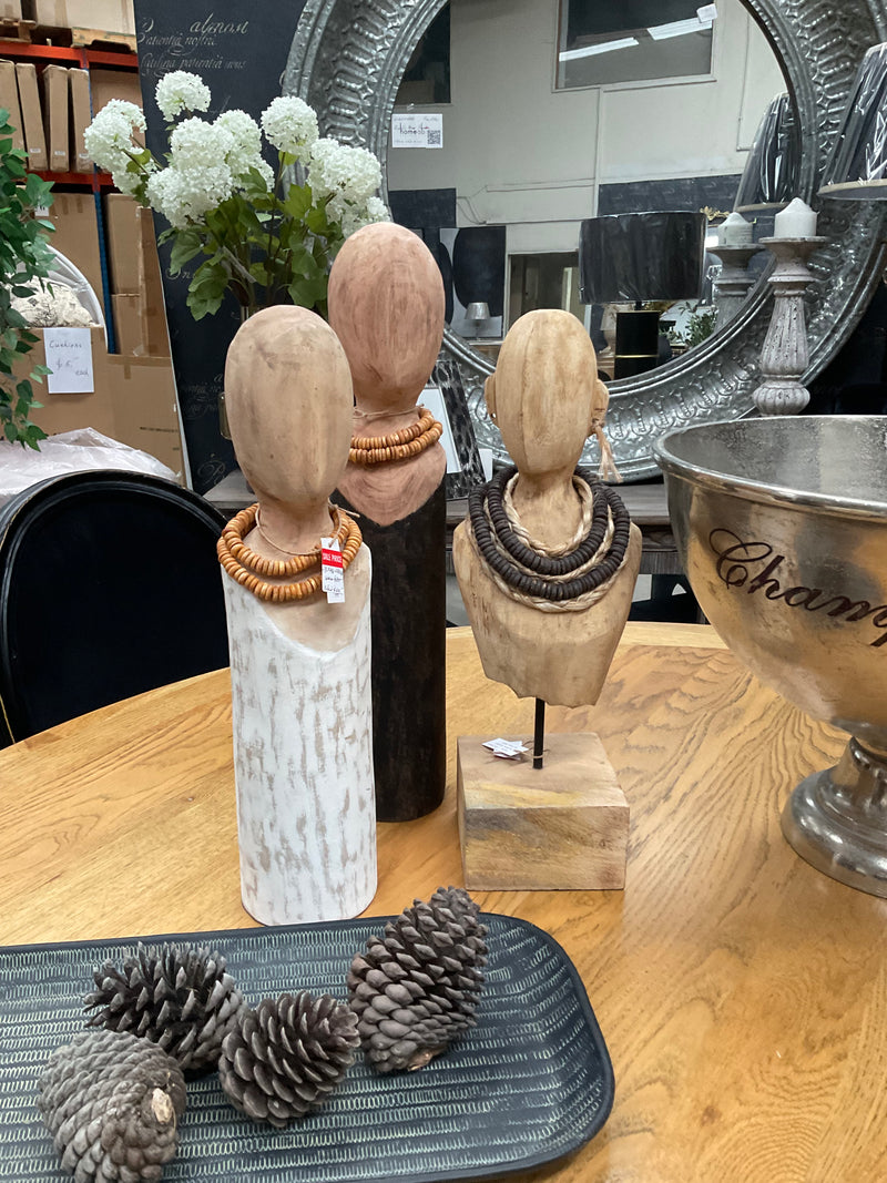 Log Bust 52cm