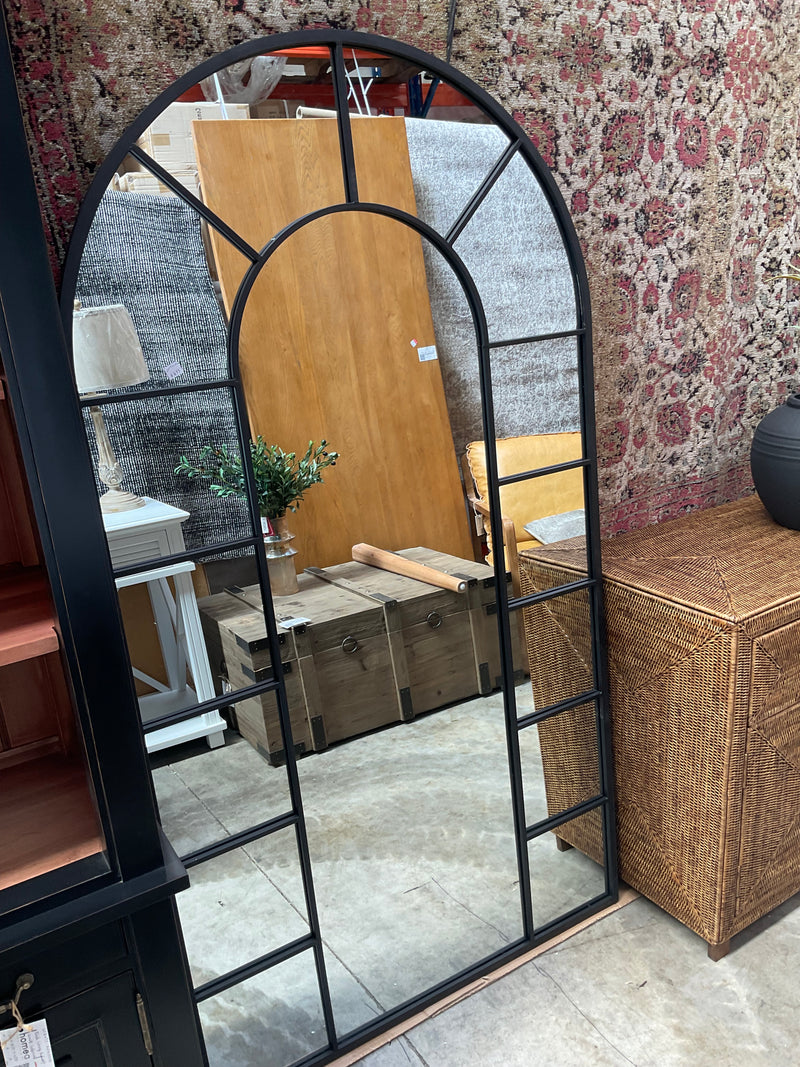 CLASSIC ARCH MIRROR