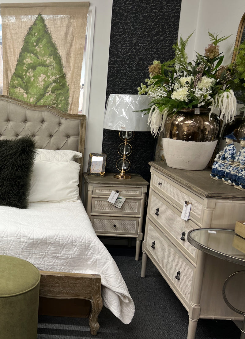 Eileen French Country  Bedside table 3 Drawers DCCO33