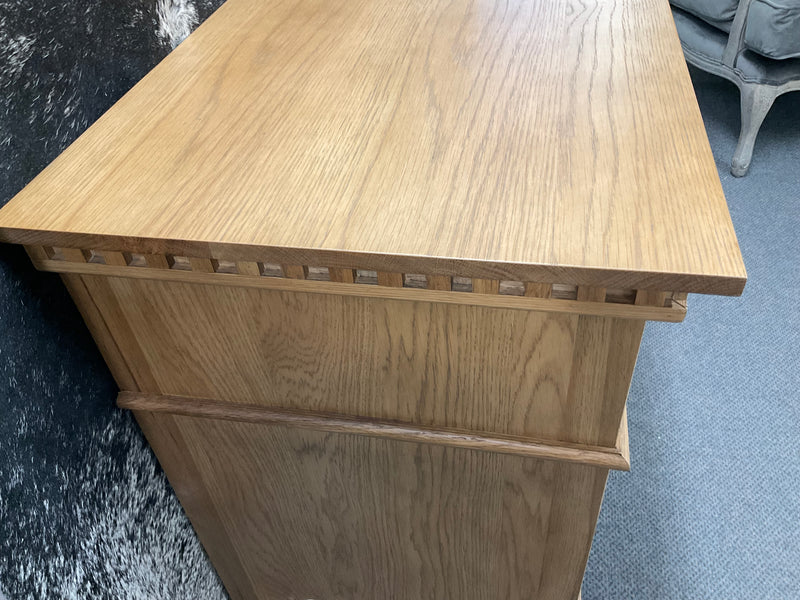 Maison French Oak Natural 4 Drawer Chest of Drawer/Low boy  Natural