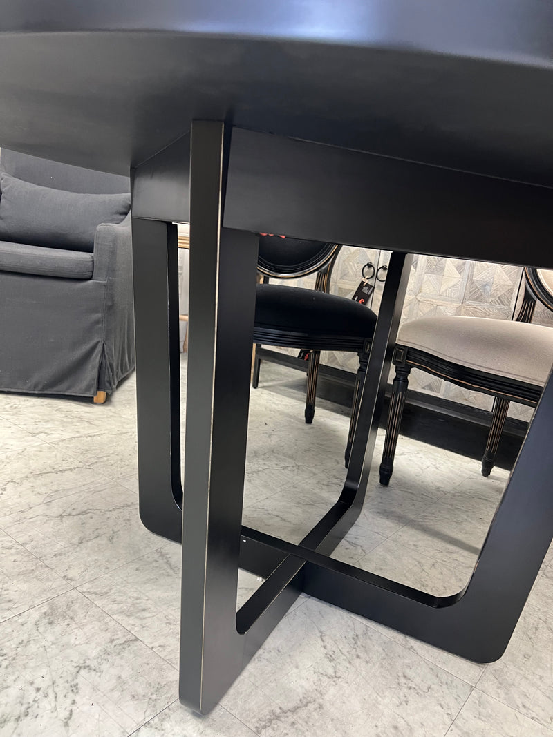 Ashburton Round Dining Table 1.3M  Black