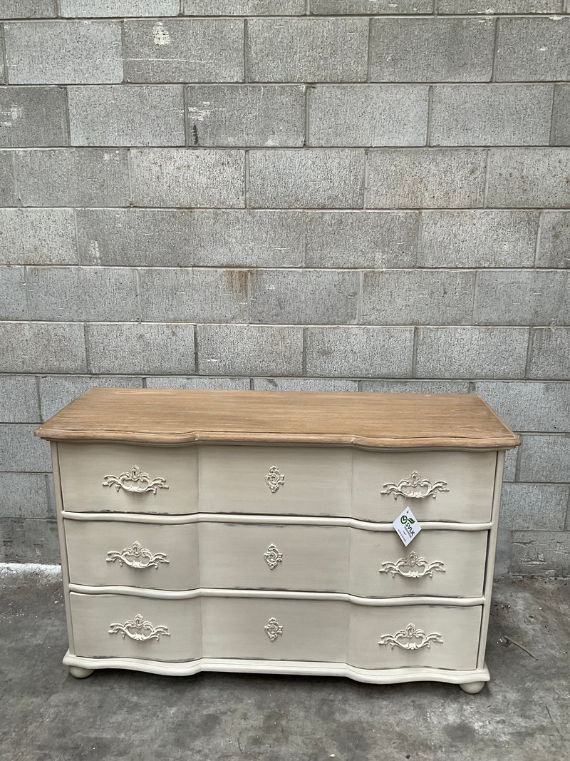 Chateau French Chest Of Drawers XDCCO8 Beige