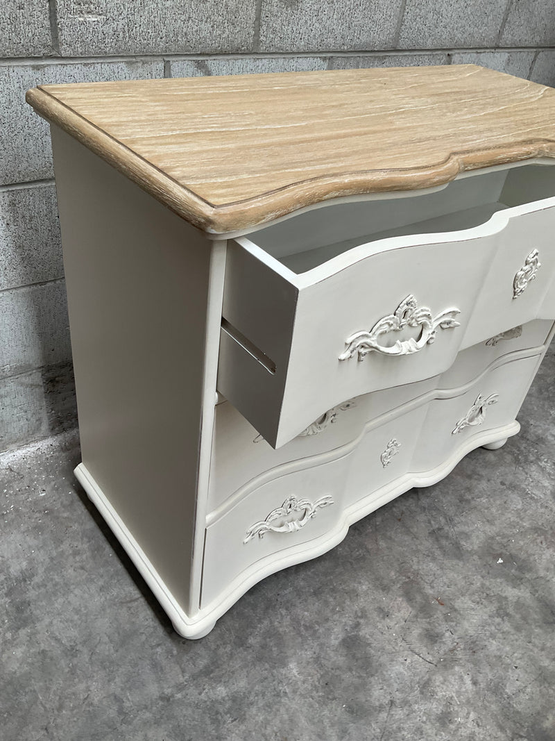 Chateau French Chest Of Drawers XDCCO31 Light Beige