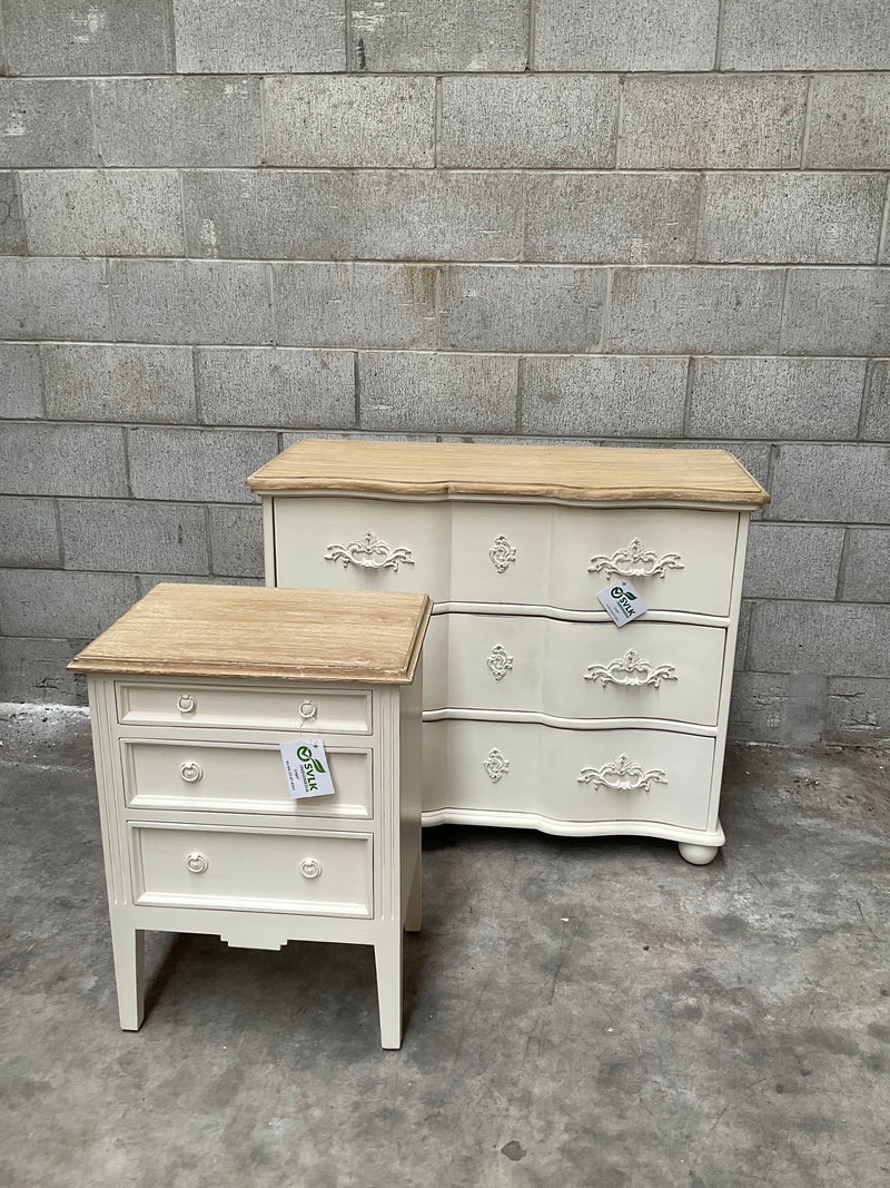 Chateau French Chest Of Drawers XDCCO31 Light Beige