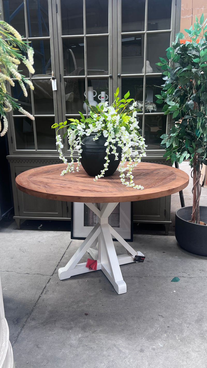Last One! French Provincial Round 1.2m Dining Table/White leg