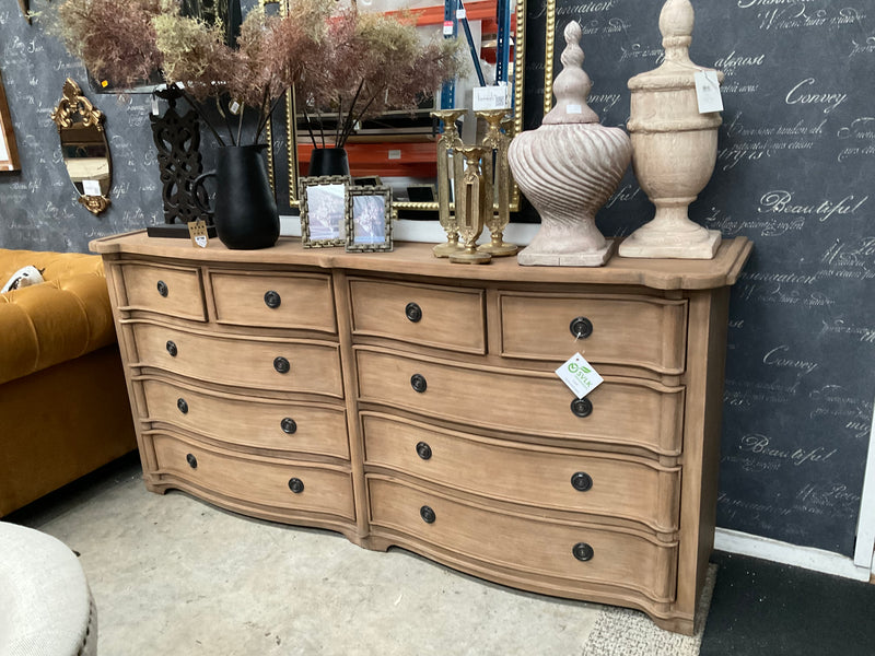 Laurette French Country 10 DRAWERS CHEST OF DRAWERS DCCO92