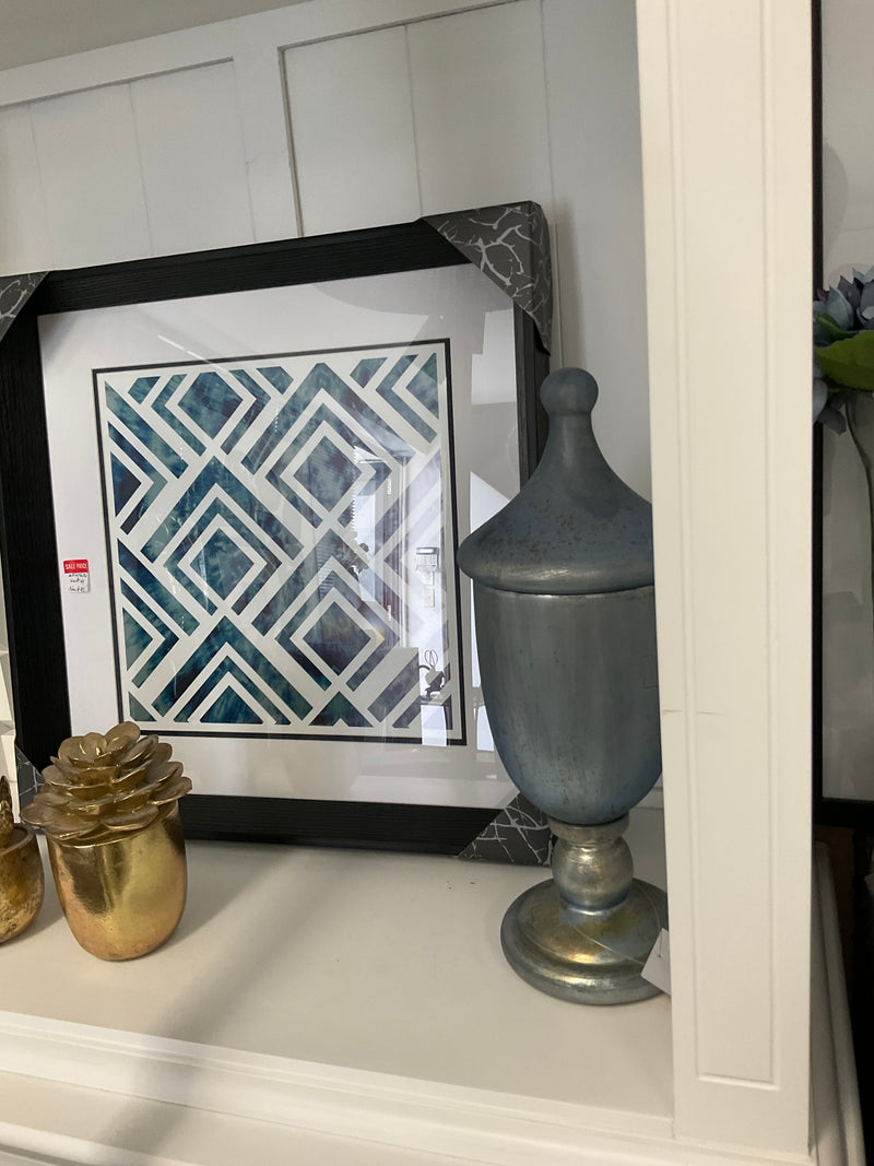 FRAMED ART GEOMETRIC DESIGN IN BLUE II