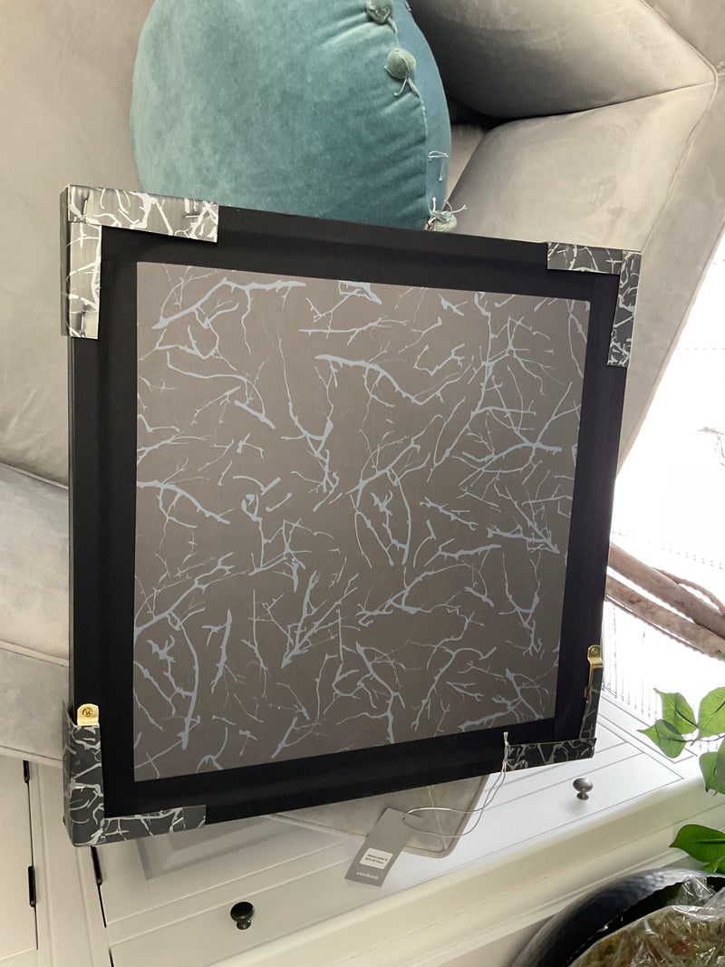 FRAMED ART GEOMETRIC DESIGN IN BLUE I