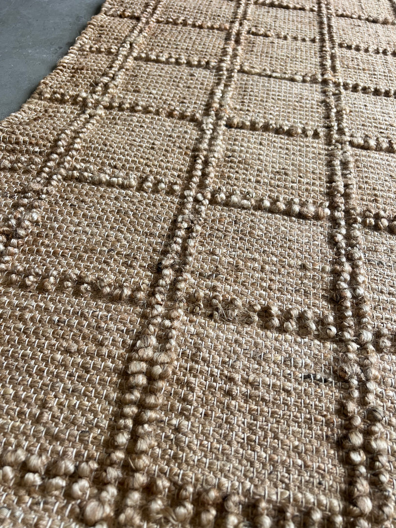 TARARUA RUG NATURAL 2130x1500