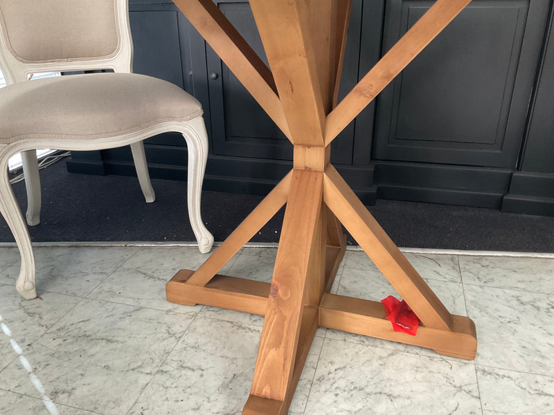 French Provincial Round Dining Table
