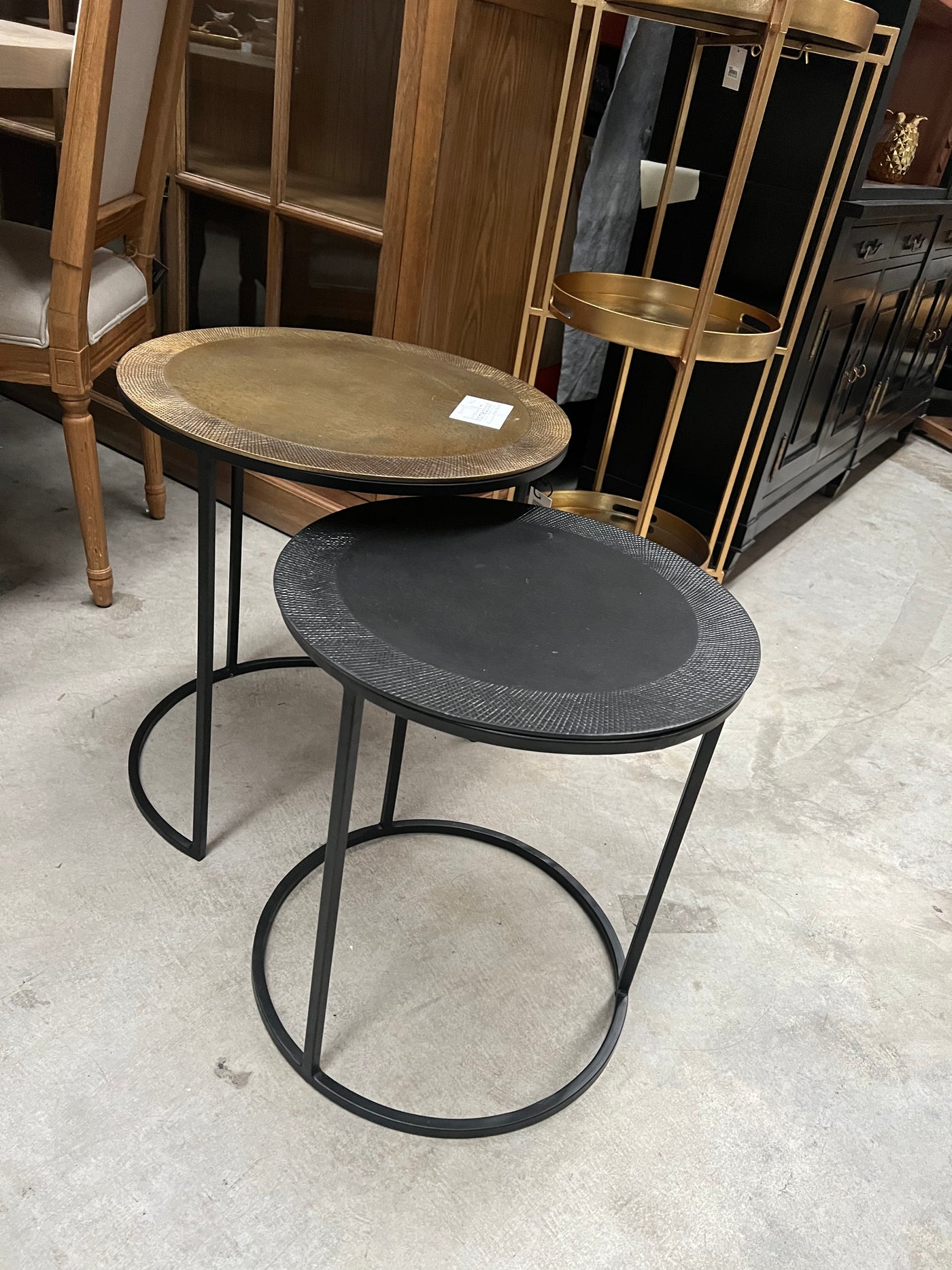 Verona side table store