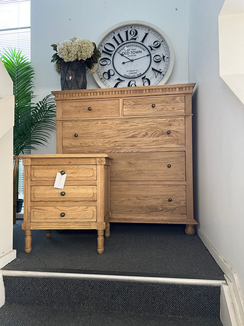 Maison French Country Oak Natural 5 Drawer Dresser - Natural MATT