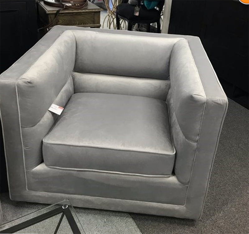 65% OFF CLEARANCE! Allier Sofa Single seater