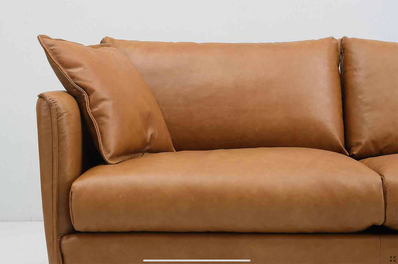 Como Top Grain Leather Right-Facing Sectional