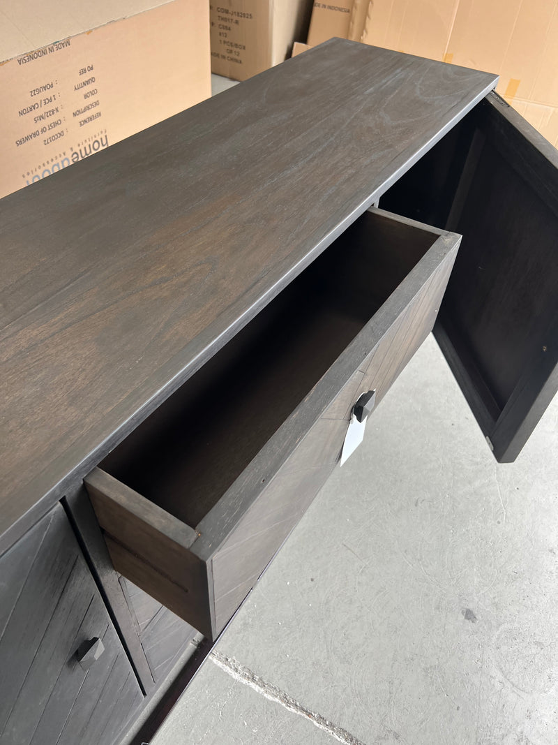 Elton Sideboard DCCO172