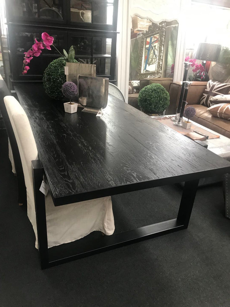 2.6m Oak Wood Dining Table