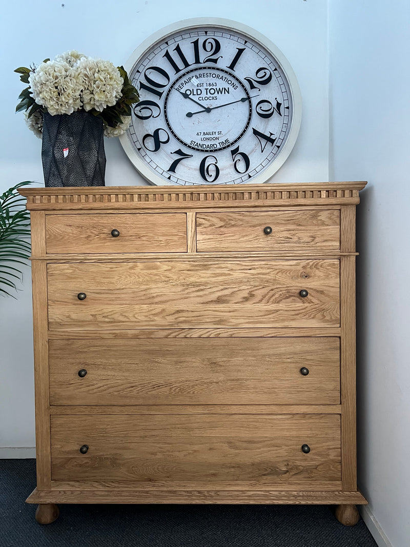 Maison French Country Oak Natural 5 Drawer Dresser - Natural MATT