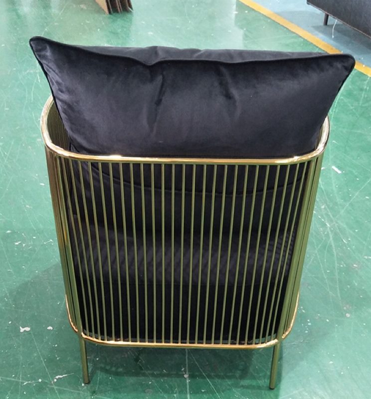 Sorento Chair in Black Velvet/Gold