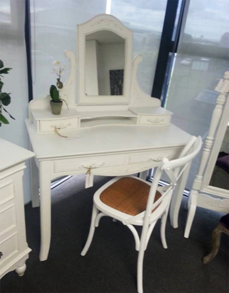 LUBERON COLLECTION--Dressing Table